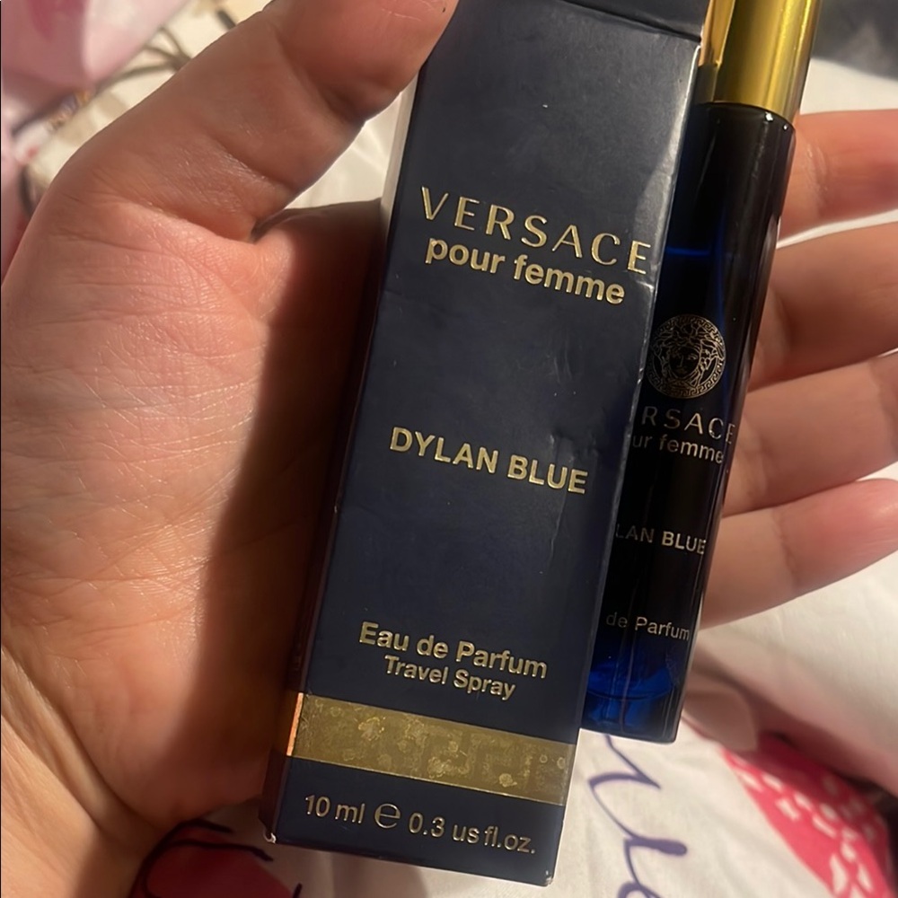 Versace Dylan Blue Pour Femme Eau de Parfum Travel Spray